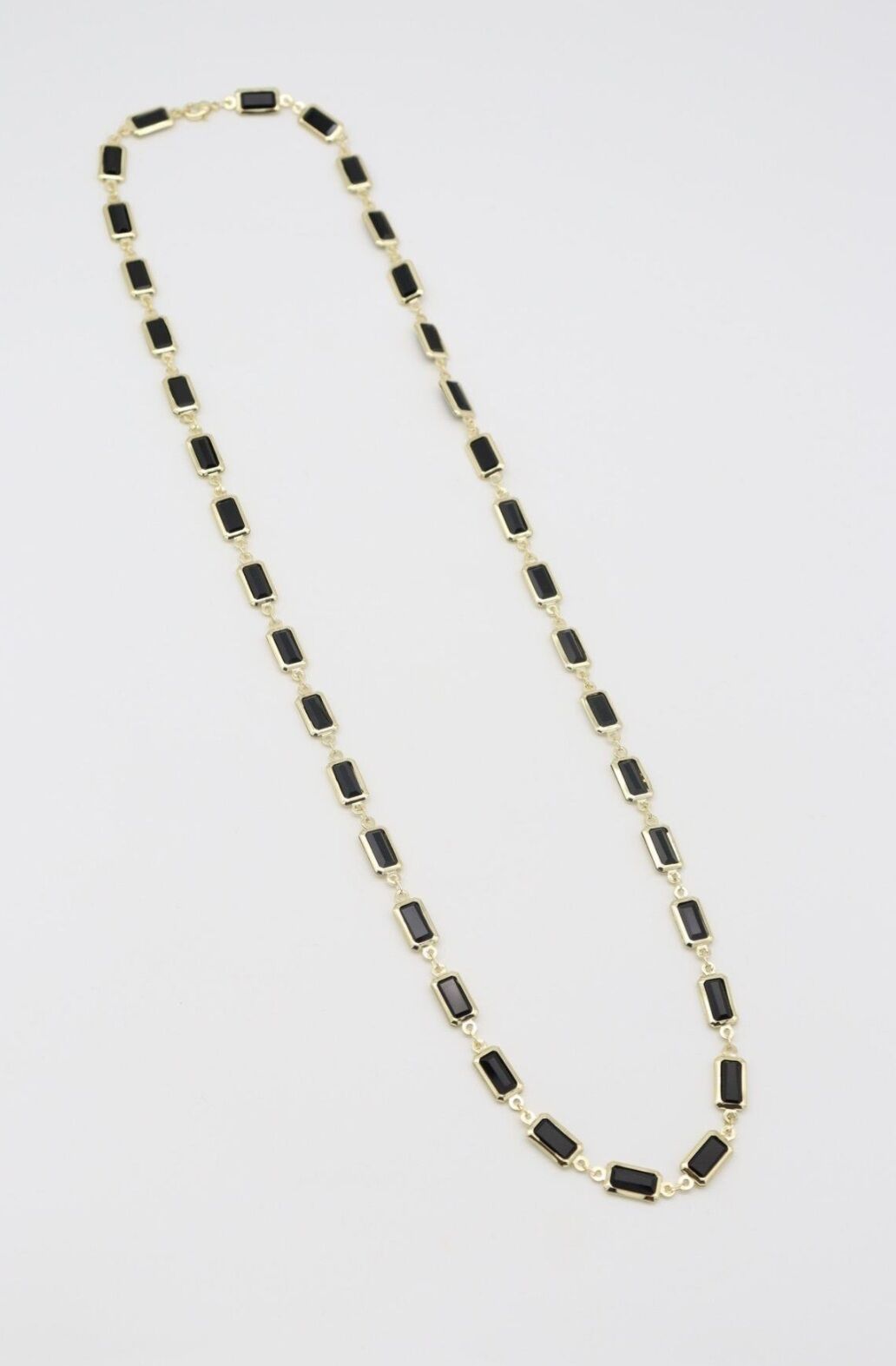 Jorvani Midnight Kolye