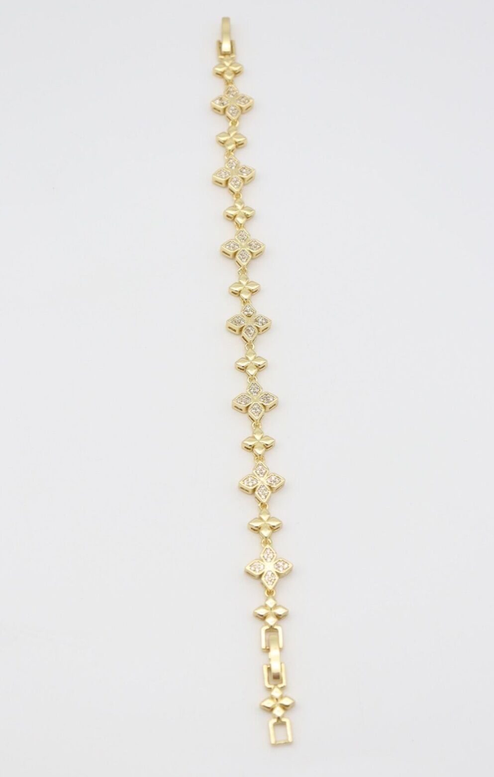 Jorvani Blumera Bileklik