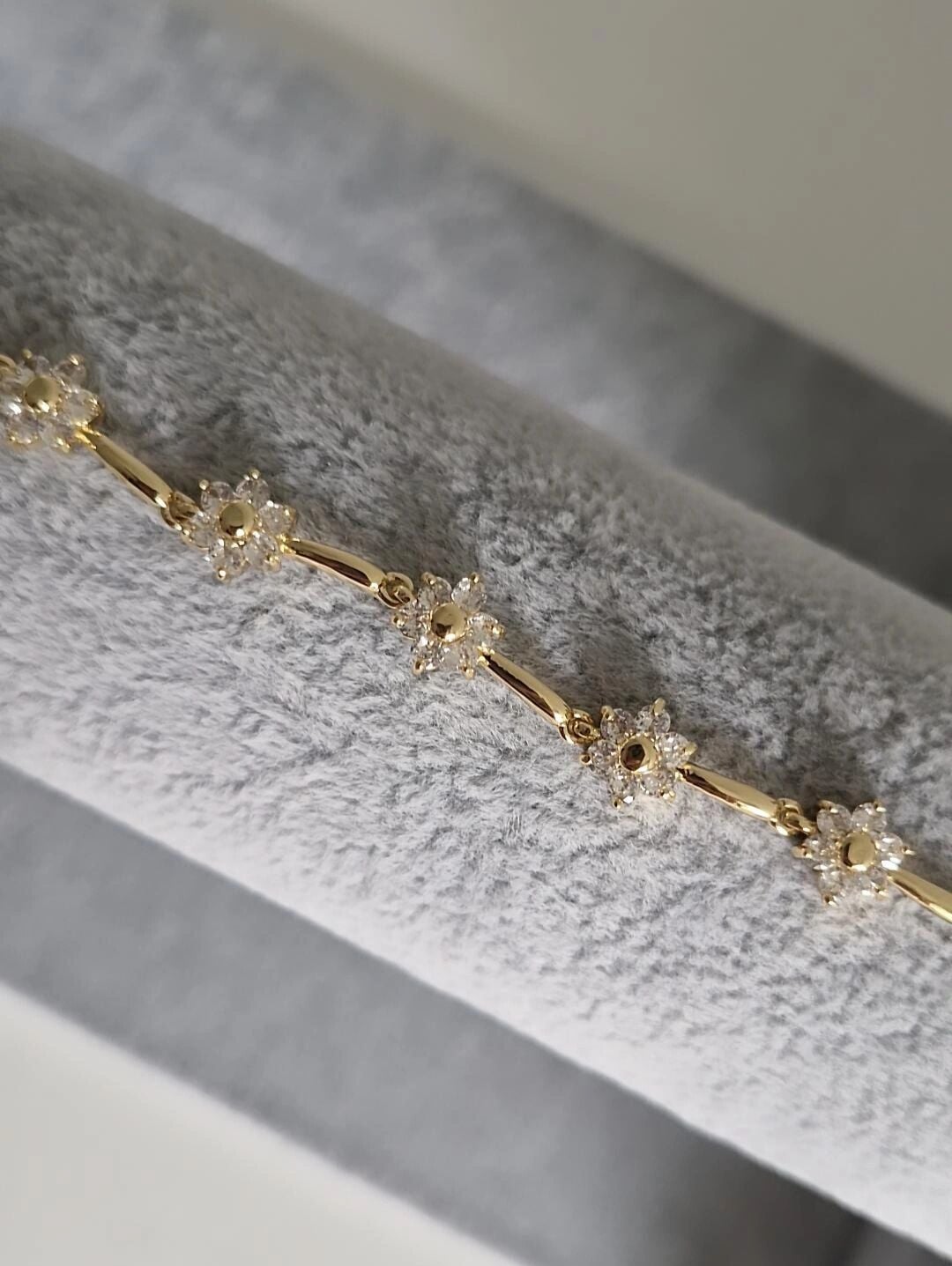 Jorvani Fiora Bileklik