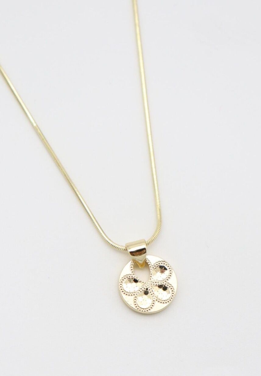 Jorvani Clover Kolye