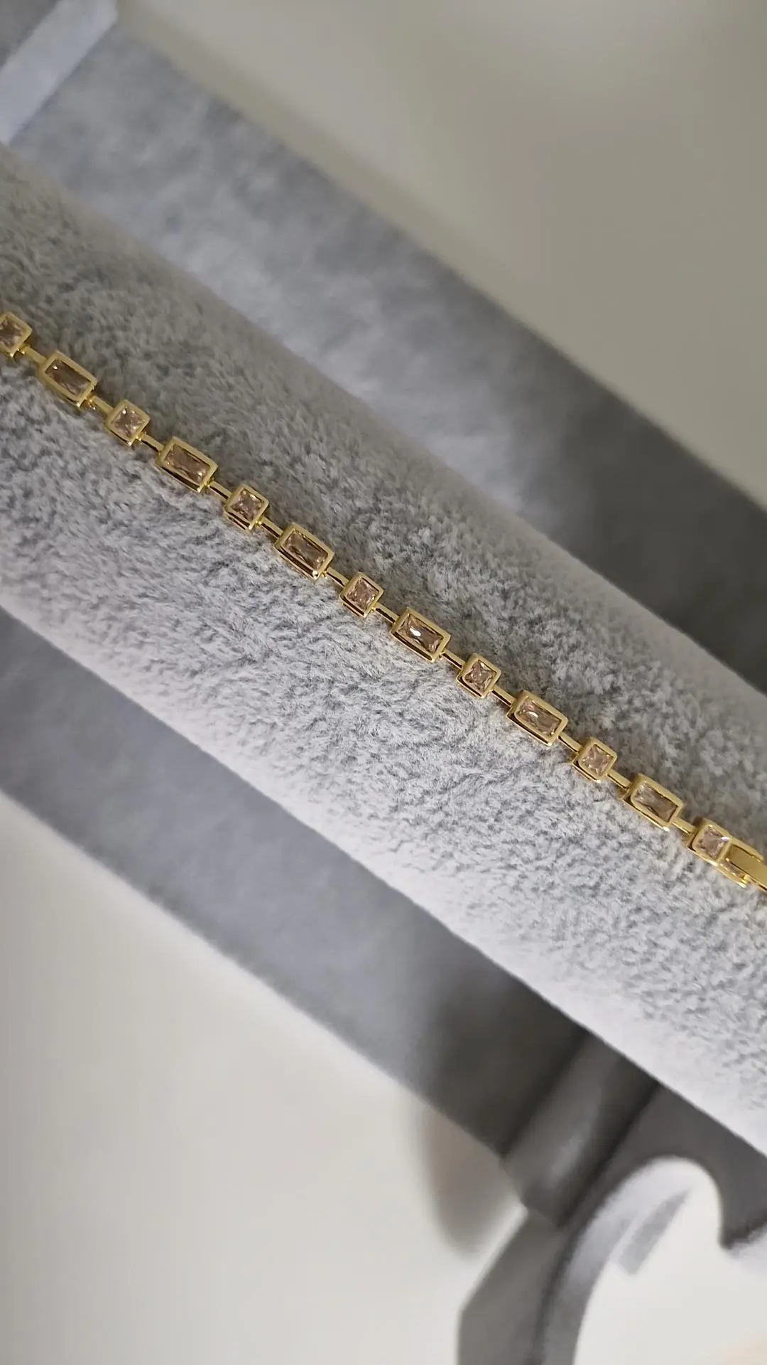 Jorvani Circle of Shine Bileklik(Şeffaf Taş)