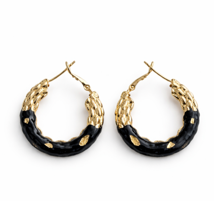 Jorvani Noir Twist Küpe