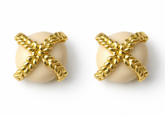 Jorvani Ivory Knot Küpe