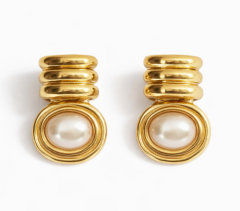 Jorvani Amora Çelik Küpe